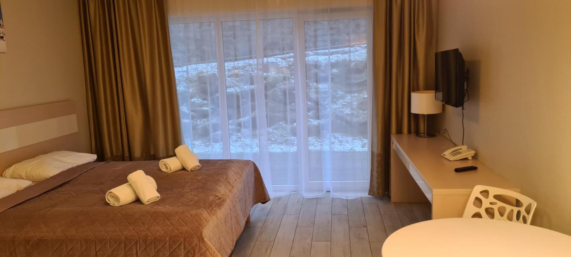 Apartamenty Czarna Gora Is 8 Sienna  Bagian luar foto